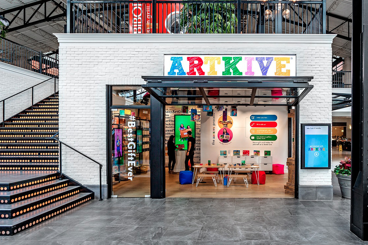 Artkive store inside Easton shopping center